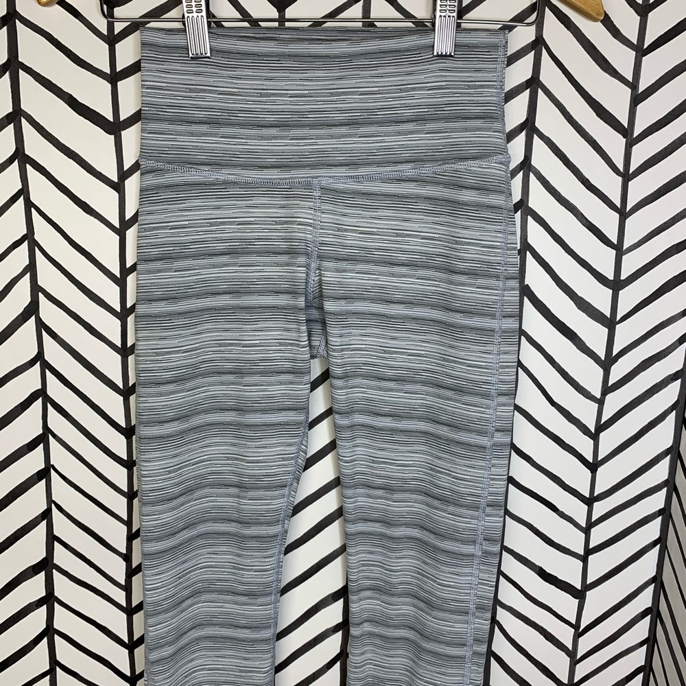 🔸 Lululemon high times cyber stripe silver fox 4 - Picture 4 of 11